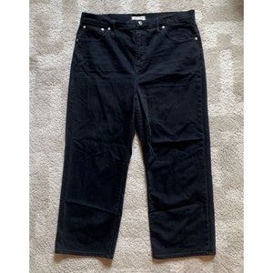 Madewell Slim Wide Leg Cropped Jeans in Black - size 34